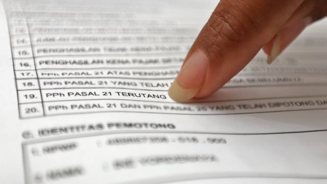 Ilustrasi Mengisi SPT (Foto: Jamal Ramadhan/kumparan)
