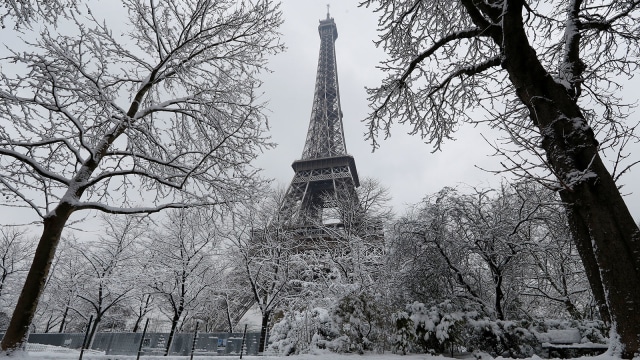Rekam Jejak Kedatangan Turis ke Paris pada 2017 (Foto: Reuters/Gonzalo Fuentes)