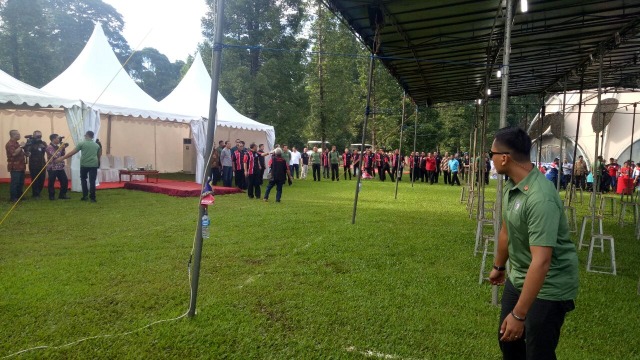 Jokowi buka Lomba Kicau Burung Piala Presiden. (Foto: Ainul Qalbi/kumparan)