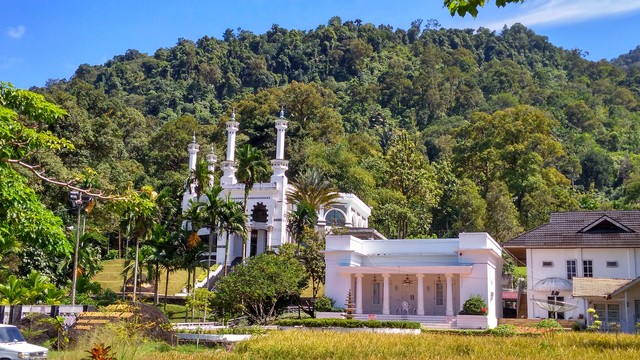 5 Destinasi Wisata Religi di Kota Padang (2)
