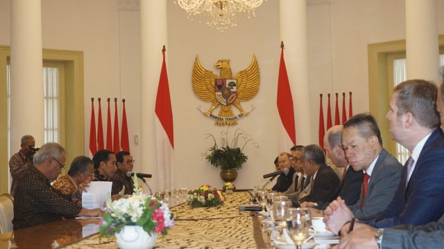 Presiden Jokowi terima delegasi AIIB. (Foto: Yudhistira Amran Saleh/kumparan)