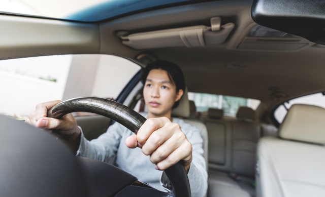 com-Cek Kondisi Transmisi  (Foto: Thinkstock)