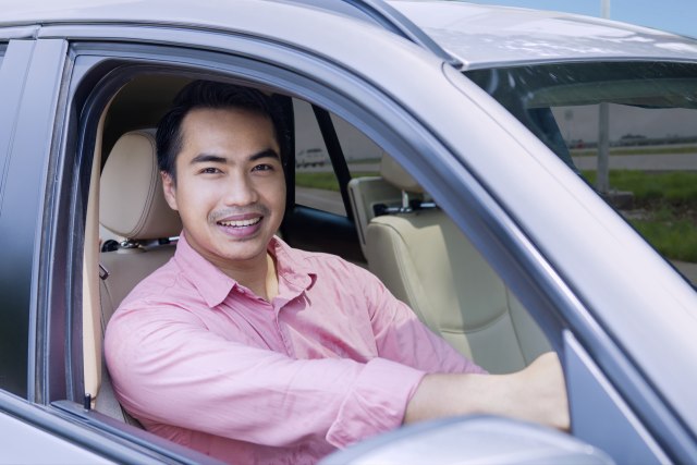 com-Panaskan Mobil Tiap Hari (Foto: Thinkstock)