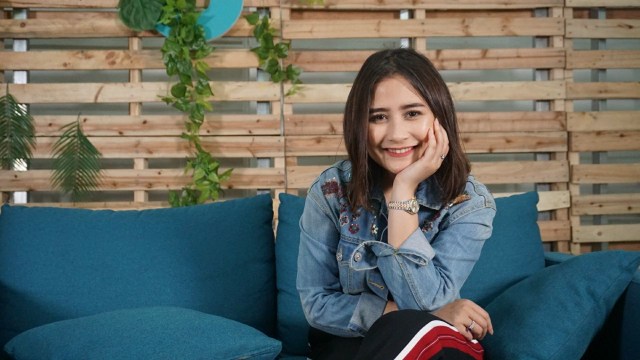 Prilly Latuconsina di kumparan (Foto: Garin Gustavian Irawan/kumparan)