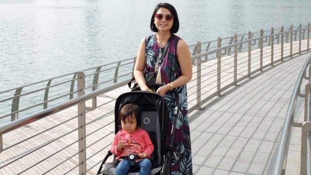 Andra Alodita dan anaknya. (Foto: Instagram/@alodita)