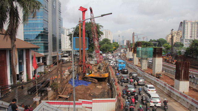 Suasana Pipa Gas Bocor di Cawang, Jakarta Timur Foto: Jamal Ramadhan/kumparan
