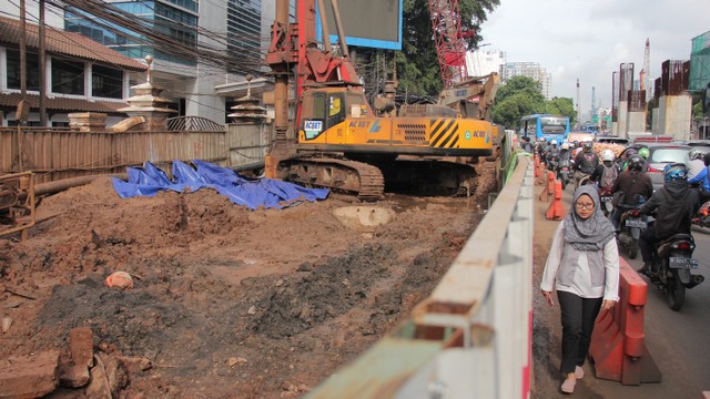 Suasana Pipa Gas Bocor di Cawang, Jakarta Timur Foto: Jamal Ramadhan/kumparan