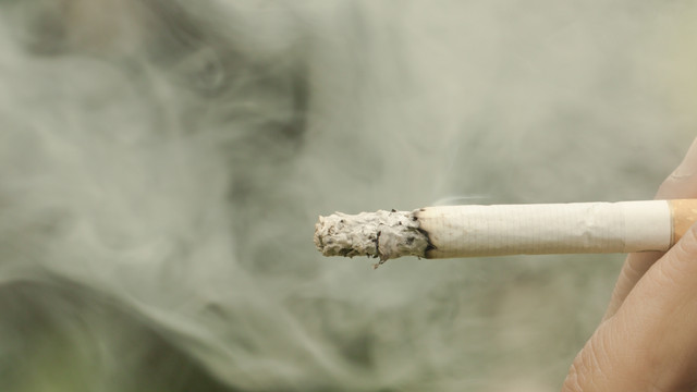 Ilustrasi asap rokok (Foto: Shutterstock)