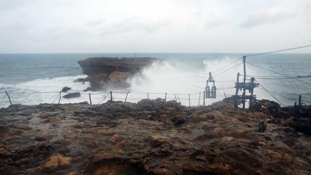 Pantai Timang (Foto: Flickr / fr_soemadipradja)