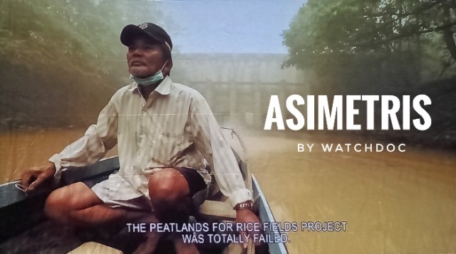 Asimetris, Film Dokumenter Biasa Saja