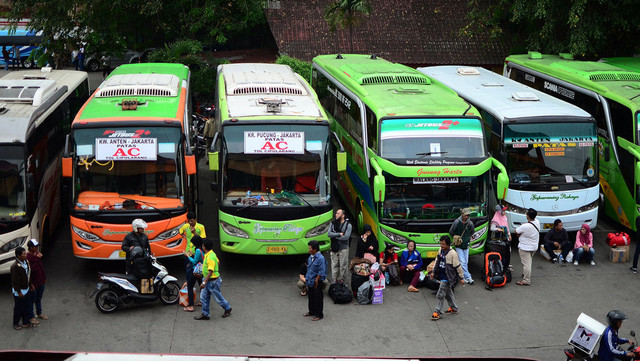 Pengalaman Berburu Tiket Kereta Lebaran