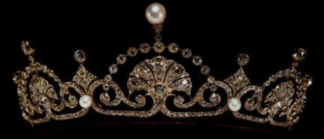The Lotus Flower Tiara (Foto: The Court Jeweller)