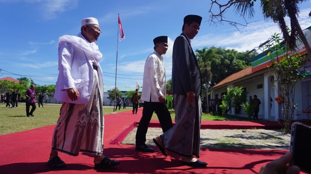 Jokowi kunjungi Ponpes An Nawawi Banten. (Foto: Yudhistira Amran Saleh/ kumparan)
