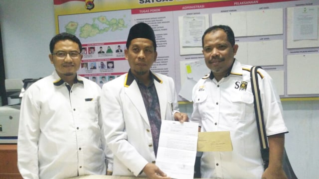 Pengurus PKS NTB laporkan Fahri Hamzah (Foto: Dok. Johan Rosihan)