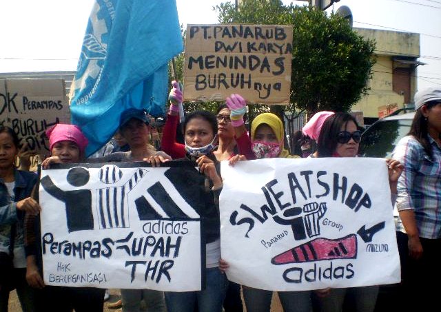 Kasus tidak kunjung diselesiakan, Buruh Pembuat Sepatu Adidas akan melapor ke OECD