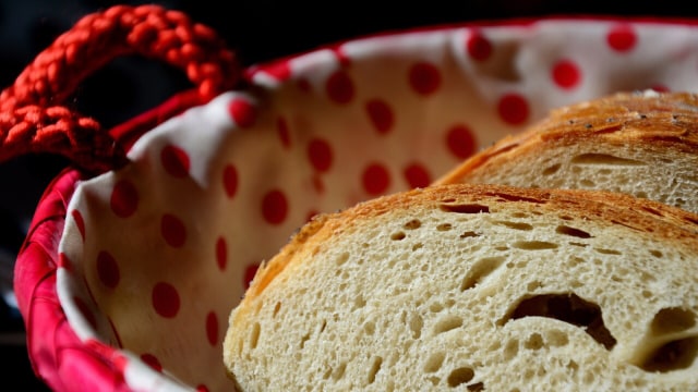 Simpan di kotak roti. (Foto: Pixabay)