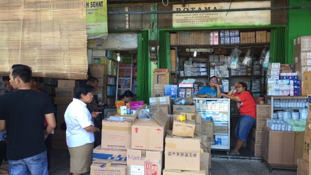 Sentra obat Pasar Pramuka. (Foto: Andreas Ricky Febrian/kumparan)
