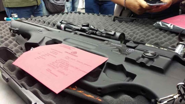 Barang Bukti Kasus Penembakan Mobil Pejabat (Foto: Phaksy Sukowati/kumparan)