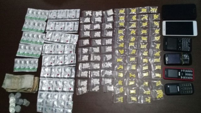 Bukti penjual obat tramadol (Foto: Polresta Bogor Kota)