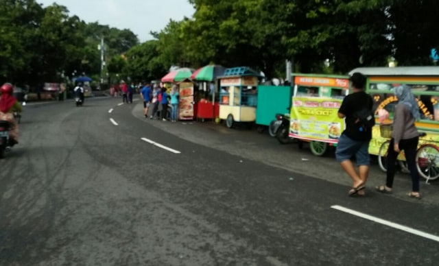 3 Pasar Tiban yang Selalu Hadir Tiap Minggu di Kota Tegal (1)