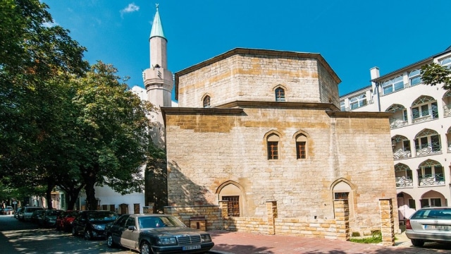 Mengintip Masjid Bersejarah di Beograd