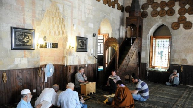 Mengintip Masjid Bersejarah di Beograd (1)