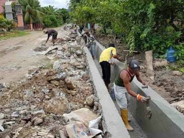 "DD (dana desa) tepat guna, pekon madaraya semakin tertata Rapih" (1)