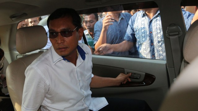 Pemeriksaan JR Saragih (Foto: ANTARA FOTO/Irsan Mulyadi)