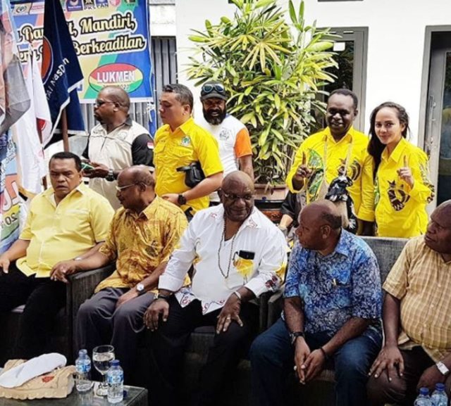 Pasangan LUKMEN Telah Kantongi SK Mendagri Di Pilgub Papua