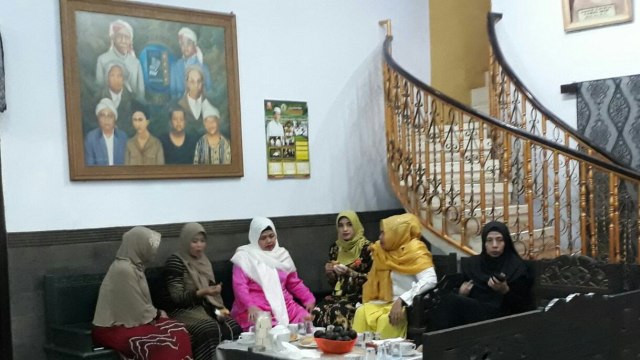 Yakin Menang, Tantri Ngalap Berkah di Genggong (1)