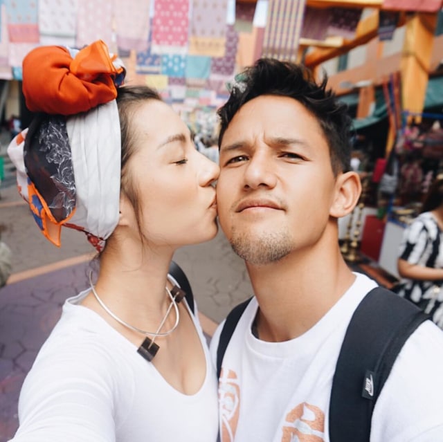 Irfan Bachdim dan Jennifer Bachdim. (Foto: Instagram @jenniferbachdim)