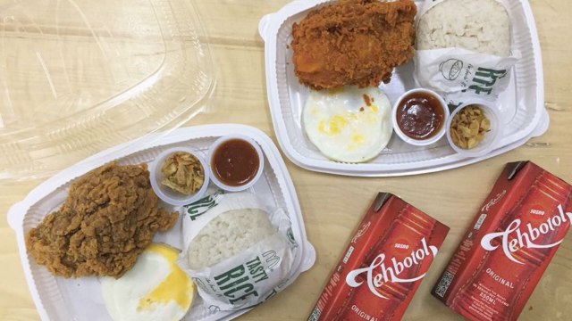 Paket Nasi Uduk McD Komplit. (Foto: Adisty Putri Utami/kumparan)