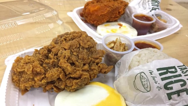 Paket Nasi Uduk McD Komplit. (Foto: Adisty Putri Utami/kumparan)