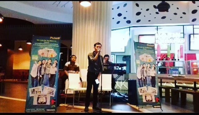 Tanggal 01 April 2018 PRIMA Band Tampil di Konser Klinik di Trans Mart Solo