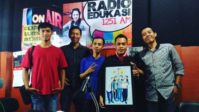Tanggal 01 April 2018 PRIMA Band Tampil di Konser Klinik di Trans Mart Solo