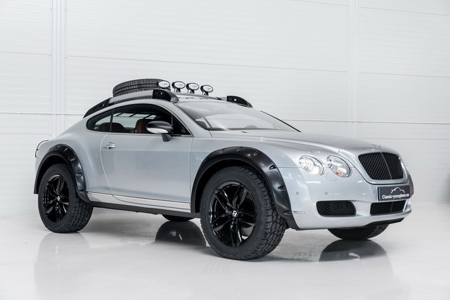 Bentley Continental GT off road (Foto: dok. Carscoops)