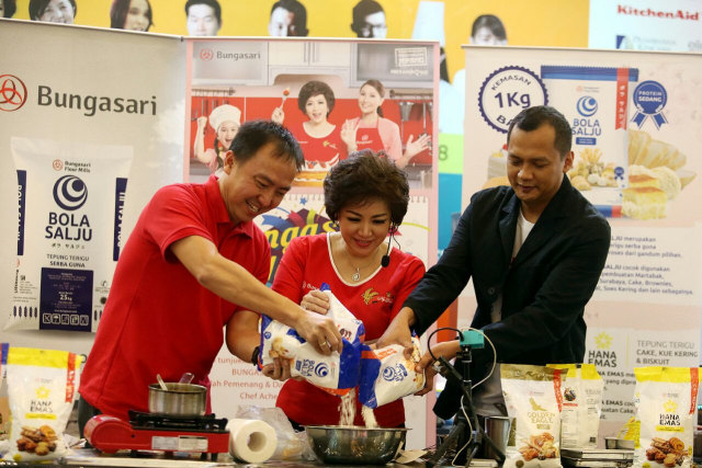 Bungasari dan Ny. Liem Mencari Home Chef