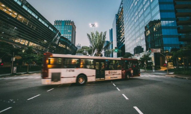 Jakarta dan Moda Transportasi Busway Yang Berstandar Internasional