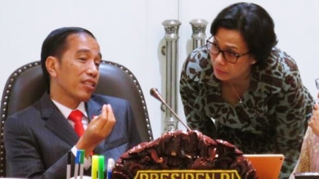 Sri Mulyani dan Jokowi Foto: Yudhistira Amran Saleh/kumparan