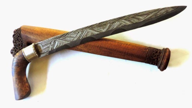 Badik, Identitas Budaya Masyarakat Bugis (1)