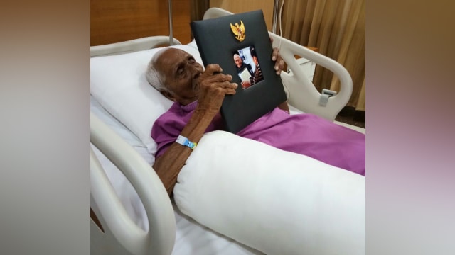 Nyak Sandang dirawat di RSPAD (Foto: Dok. Biro Pers Setpres)