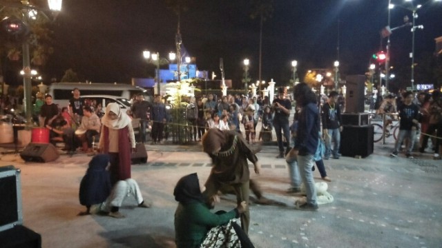 Dramatikalisasi Puisi oleh Teater JAB UAD 