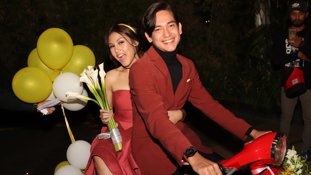 Adipati Dolken dan Vanesha Prescilla. (Foto: Munady)