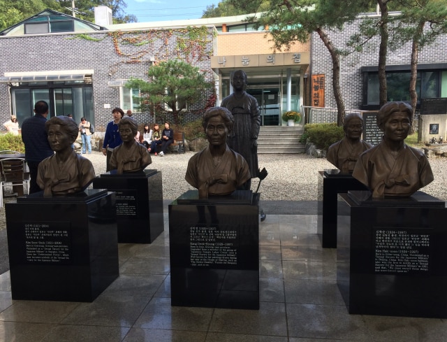 Menelusuri Sejarah Hitam Wanita Korea Selatan di House of Sharing