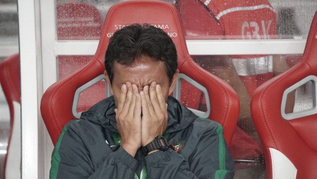 Bima Sakti, pelatih Indonesia U-19 (Foto: Nugroho Sejati/kumparan)