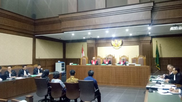 Saksi dalam sidang dr. Bimanesh. (Foto: Adhim Mugni Mubaroq/kumparan)