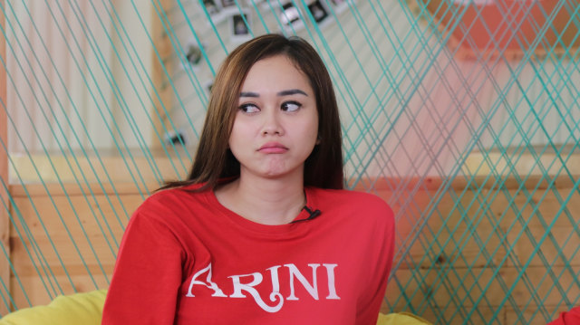 Cast Film Arini, Aura Kasih (Foto: Iqbal Firdaus/kumparan)