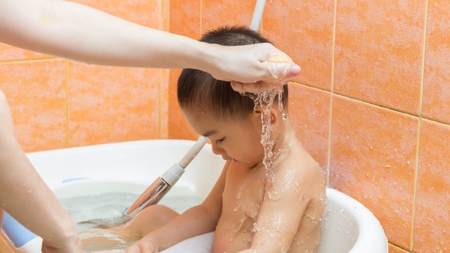 Cara Sederhana Ajak Anggota Keluarga Hemat Air di Rumah. Foto: Thinkstock