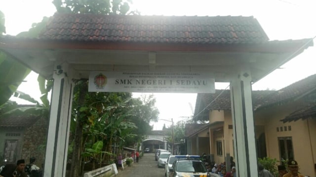 Cerita Panitia Pendiri STM Argomulyo, Wakaf dari Probosutedjo