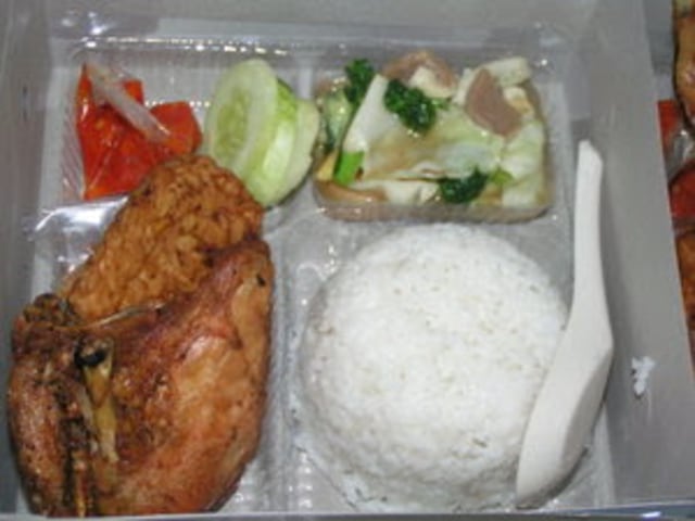 WARUNG MAKAN.CE’WATI MELAYANI PESANAN KETERING, MENU SESUAI PESANAN (4)
